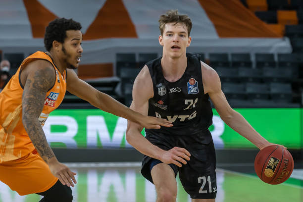 以英超豪门 以英超豪门