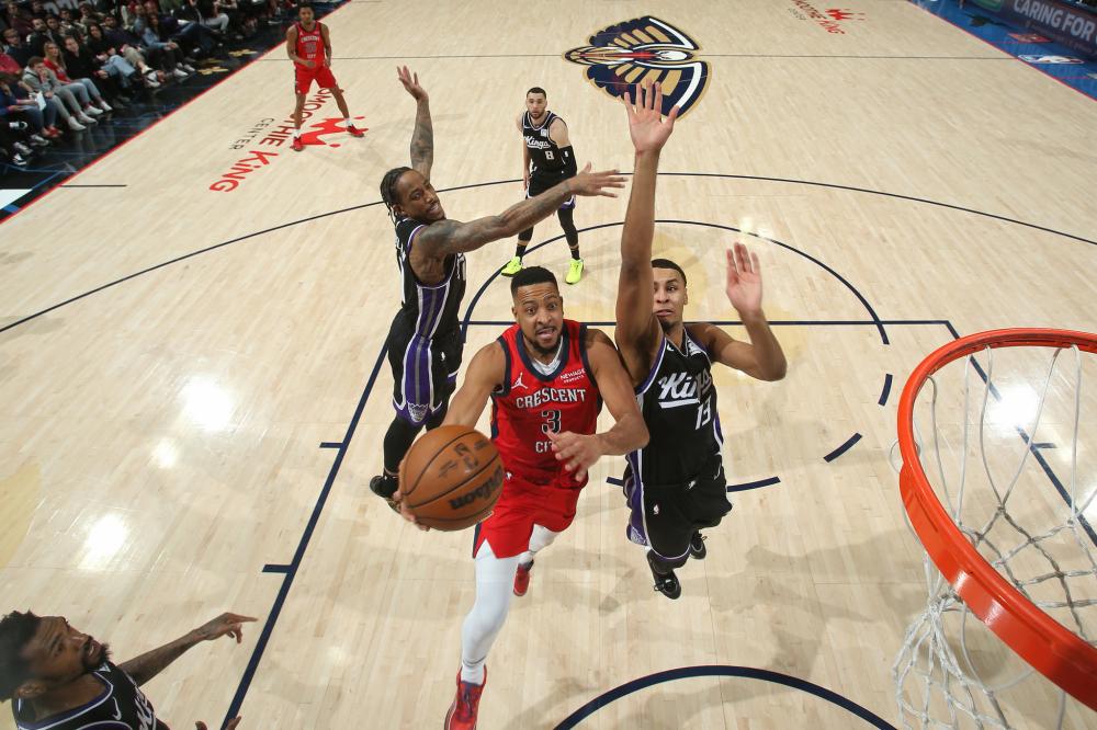 他在赛场上 他在赛场上