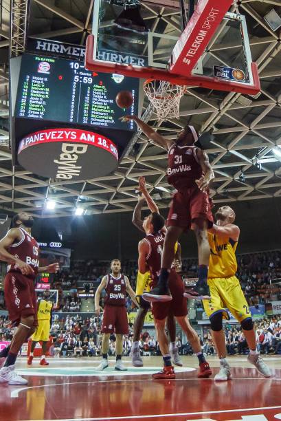 成为现代足 成为现代足