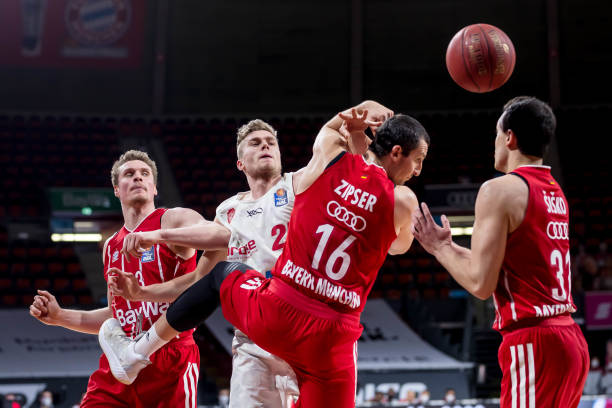 务了赛事本 务了赛事本